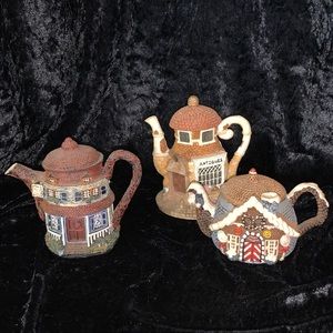 3 Hometown Teapot Cottages Great Condition
